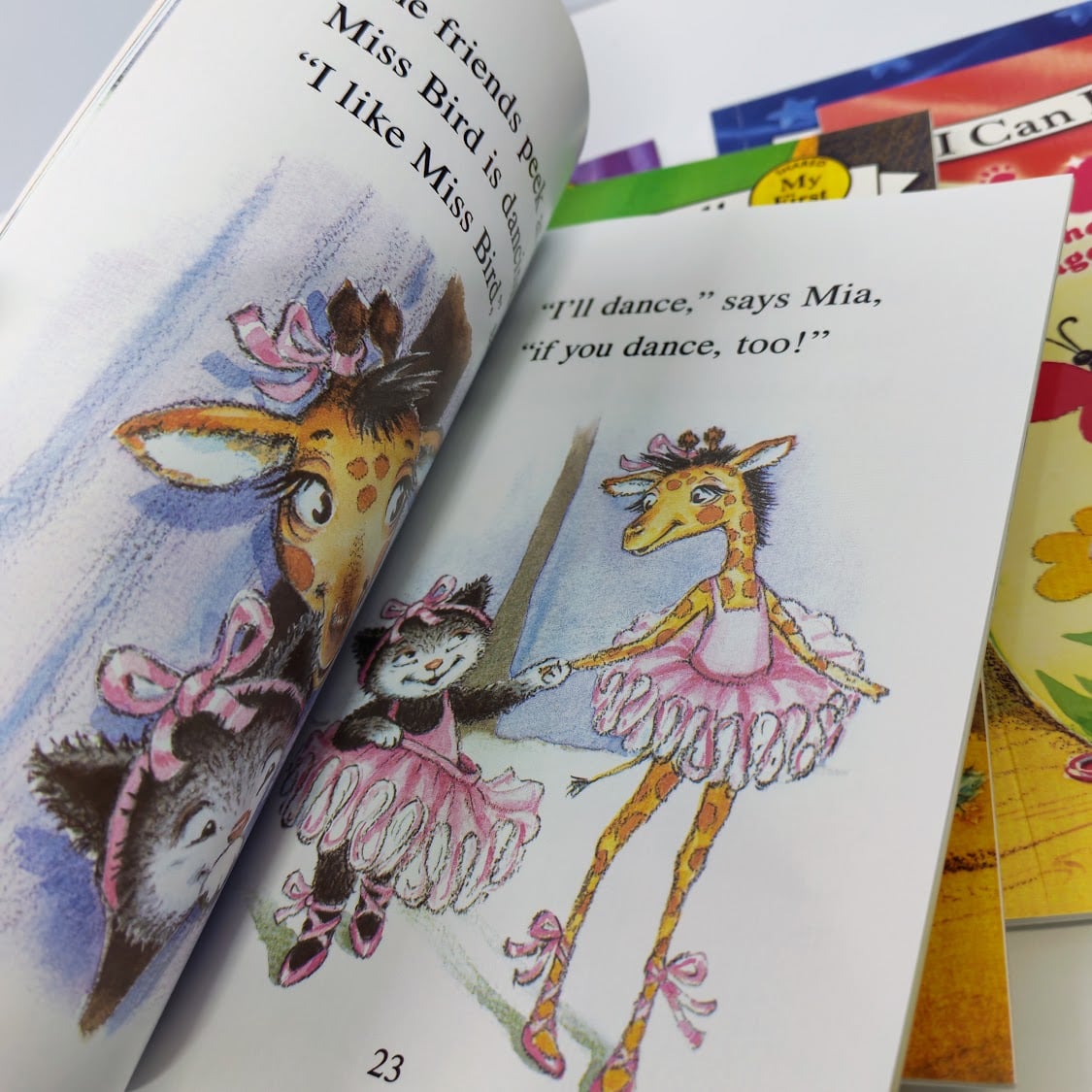 I Can Read! Mia Collection - 8 Books Set | Soft Cover | 3+