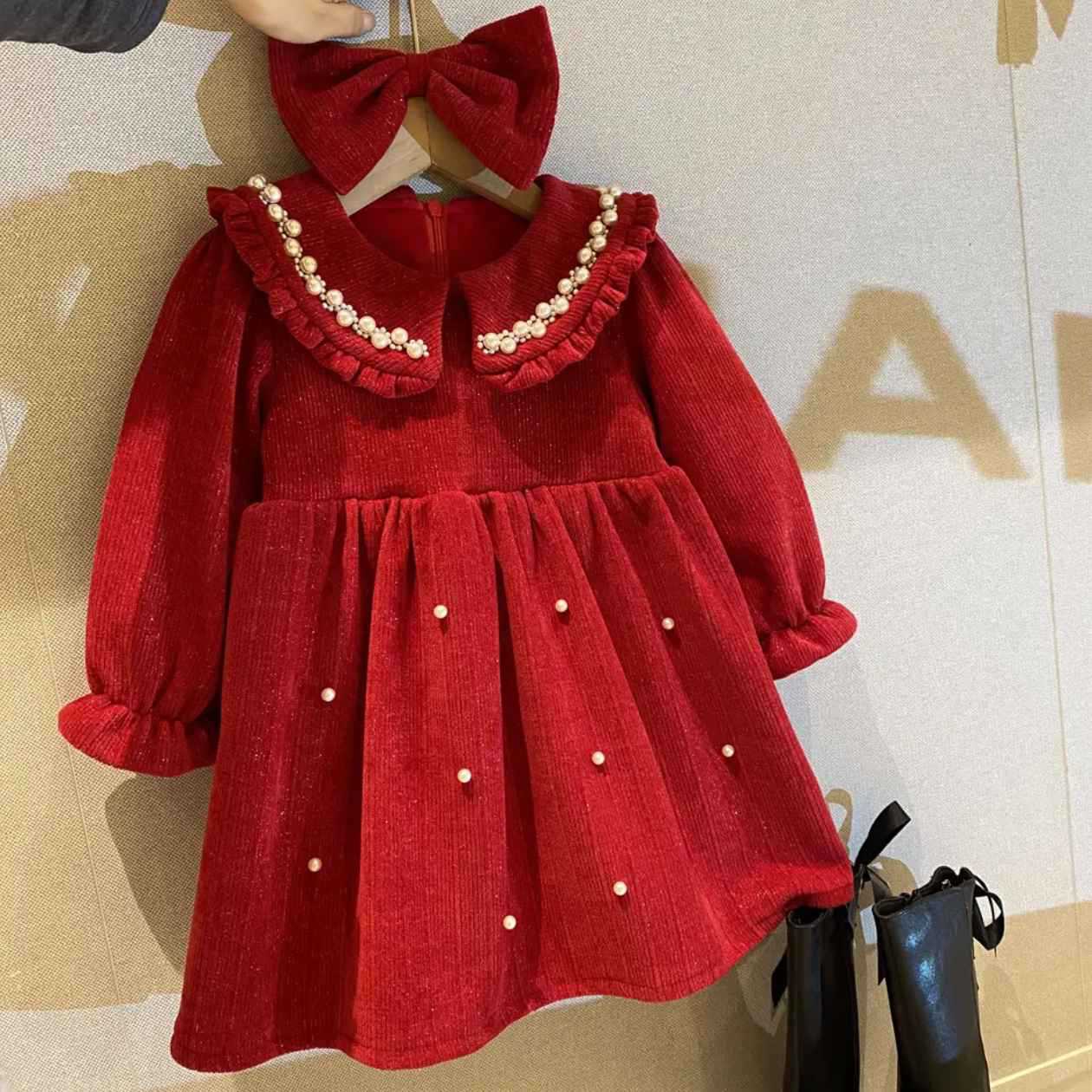 Nice Warm Red Dres With Pearl Decoration